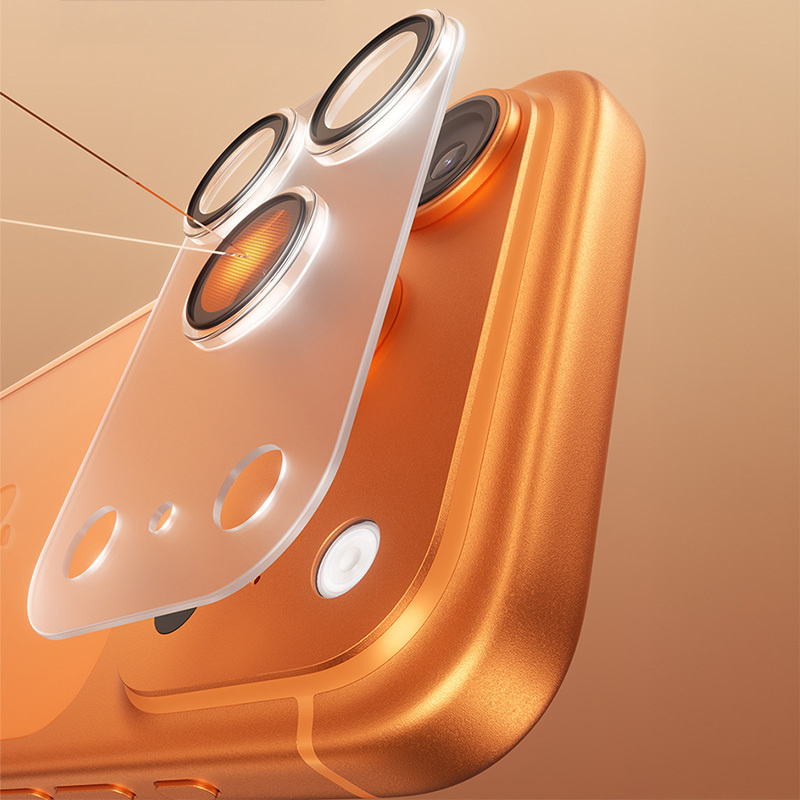 Kameraglas aufgesetzt am iPhone 17/16