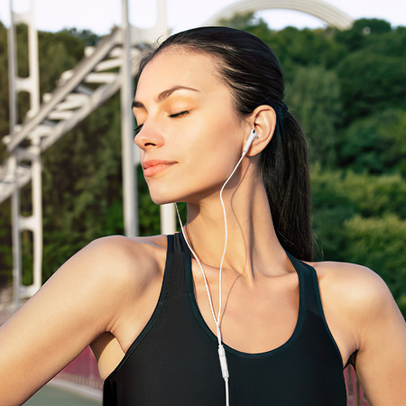 Borofone Słuchawki BM96 Brilliant z mikrofonem białe