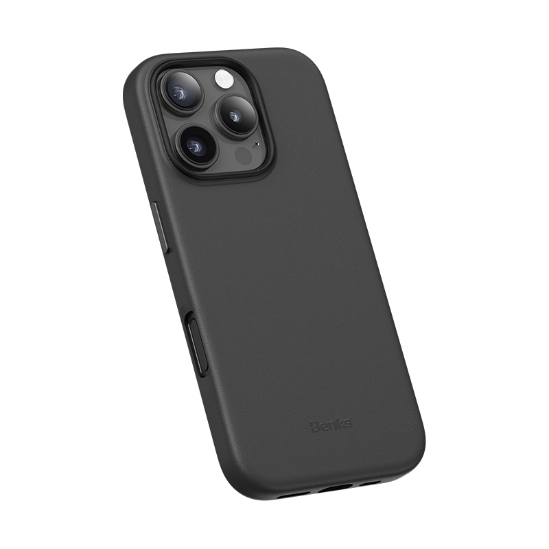 Miękki, matowy chwyt i czysty czarny na Twoim iPhone 16 Pro Max - etui, które dobrze leży w dłoni i nie zbiera odcisków palców.