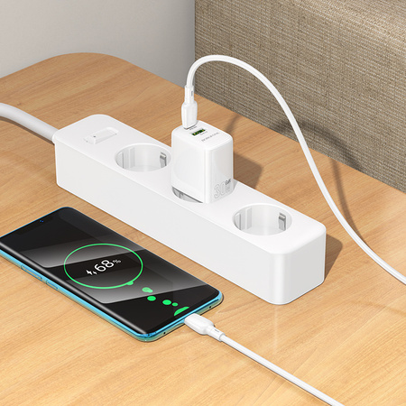 Borofone Netzladegerät BN29 Fuente - USB + Typ C - QC 3.0 PD 30W mit Kabel Typ C auf Typ C weiß