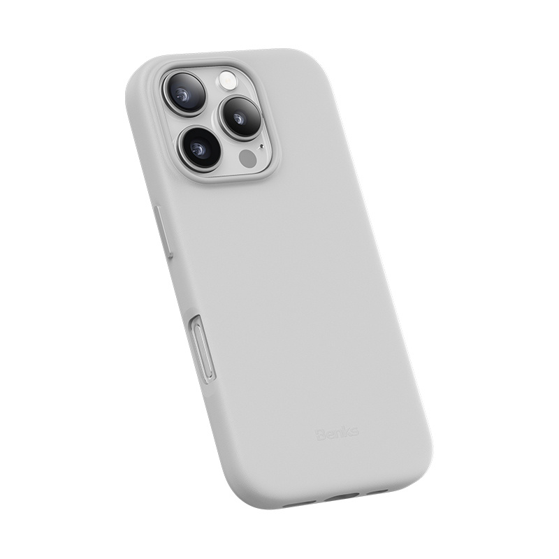 Miękki, matowy chwyt i czysty szary na Twoim iPhone 16 Pro Max - etui, które dobrze leży w dłoni i nie zbiera odcisków palców.