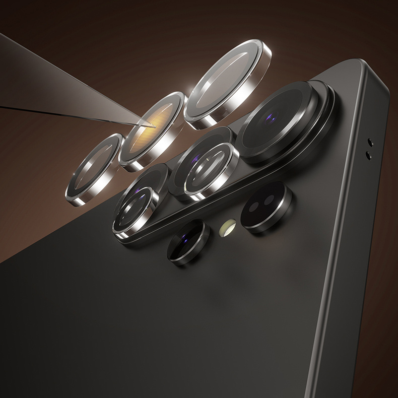 Kameraglas aufgesetzt am Samsung Galaxy S26 / S26 Plus Glass Warrior Lens Protector