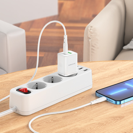 Borofone Netzladegerät BN7 - USB + Typ C - QC 3.0 PD 20W mit Kabel Typ C auf Lightning weiß