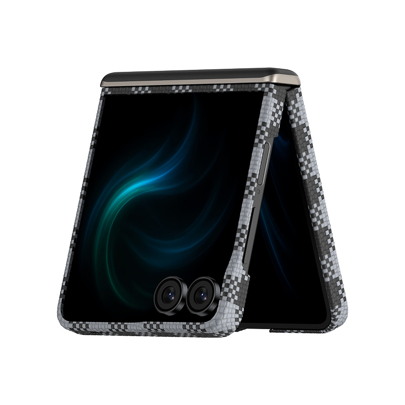 Znasz to uczucie, gdy telefon wyślizguje się w stronę podłogi?